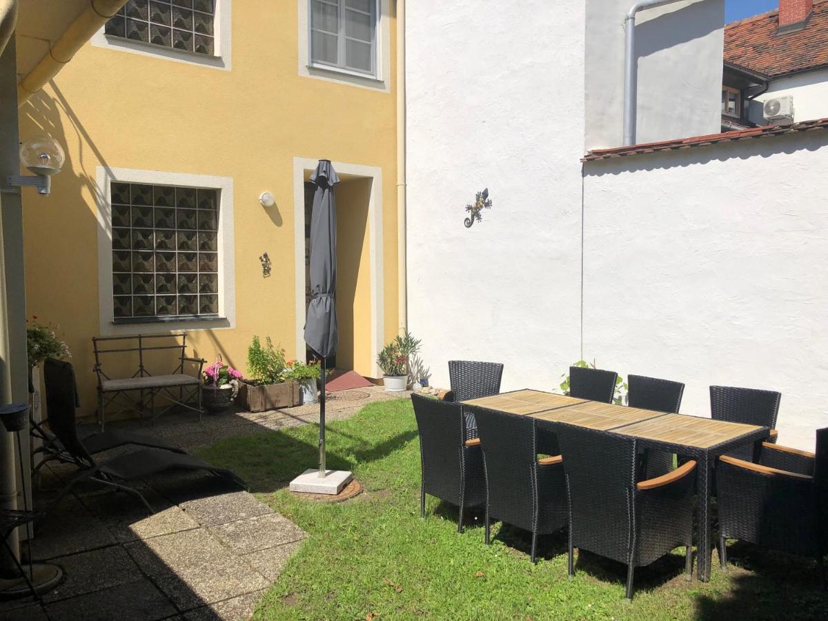 Altstadt-Apartments Bad Radkersburg - Ihr Zuhause Auf Reisen Экстерьер фото